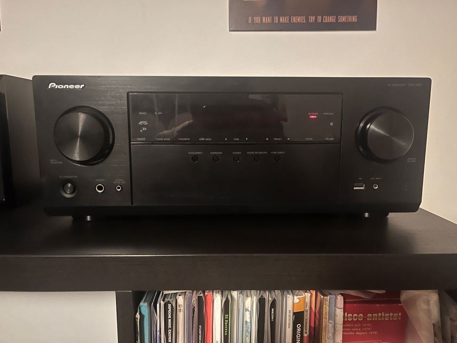 Тонколони Akai S006A-305 5.1 + A/V receiver Pioneer VSX-832