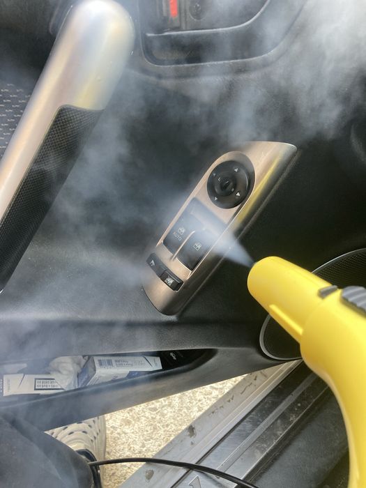 Детейлинг салона авто (химчистка авто салона)