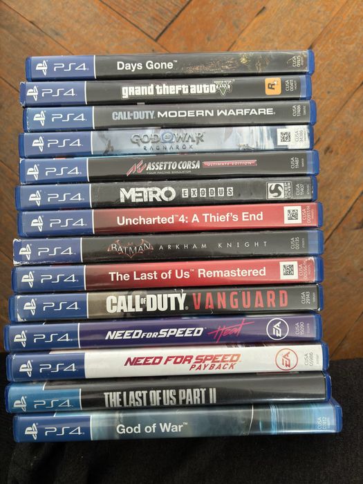 PlayStation 4 slim 1 TB