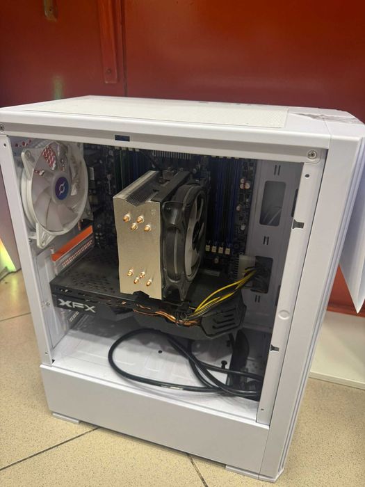 Hope Amanet P1/ Unitate Gaming, RX 580 8GB, 16gb ram, E5 - 2690 V2