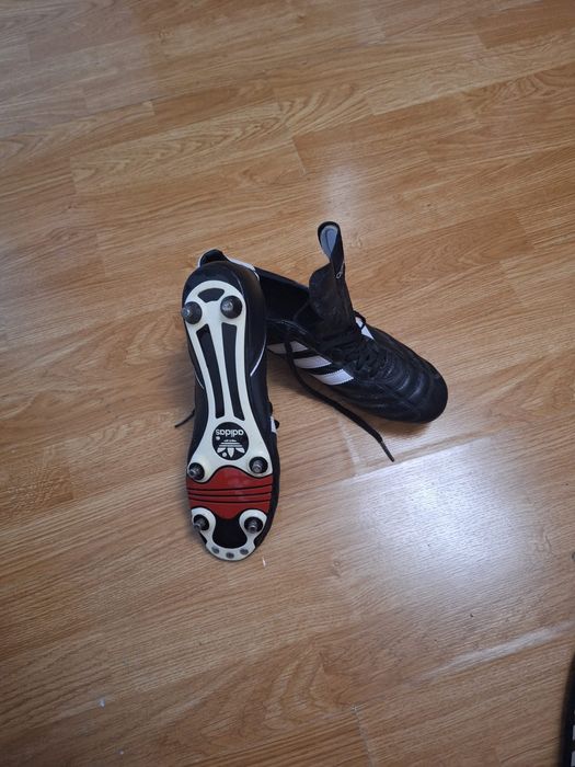 Ghete FotbalAdidas Kaizer 5