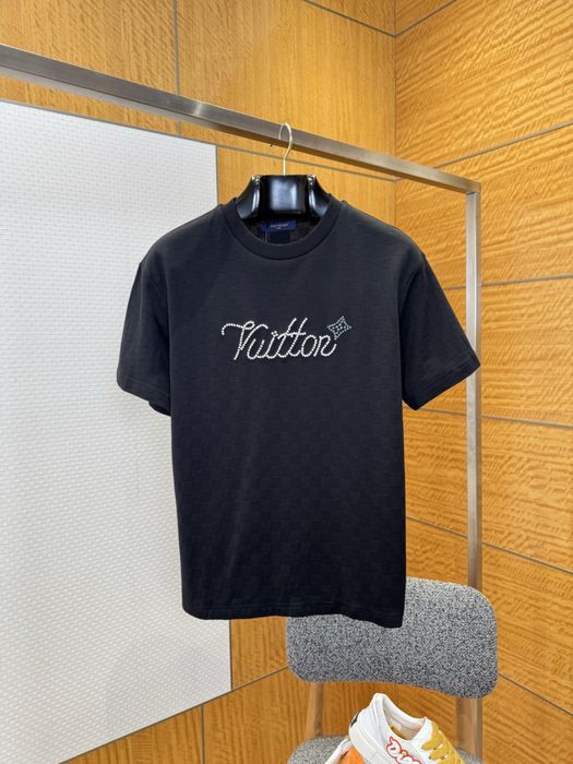 Tricou Louis Vuitton Calitate Premium