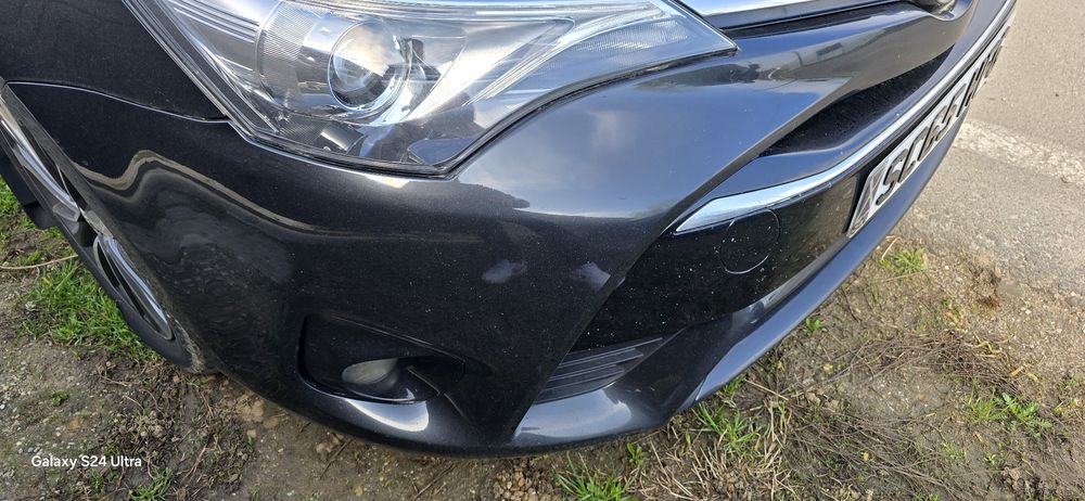 Capota motor toyota avensis 2015-2018
