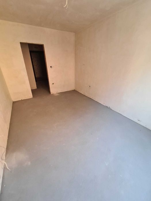 Продава се Двустаен апартамент в Хасково, Училищни - 64 кв.м за 1259 €/кв.м - Снимка #3