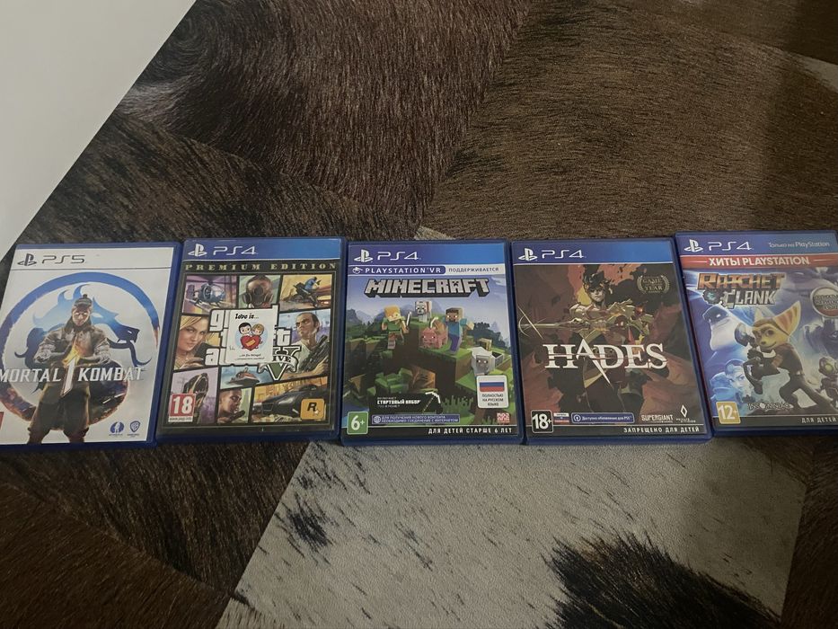 Диски на плэйстешон.