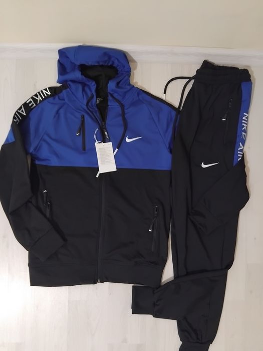 Trening baieti Nike si Adidas