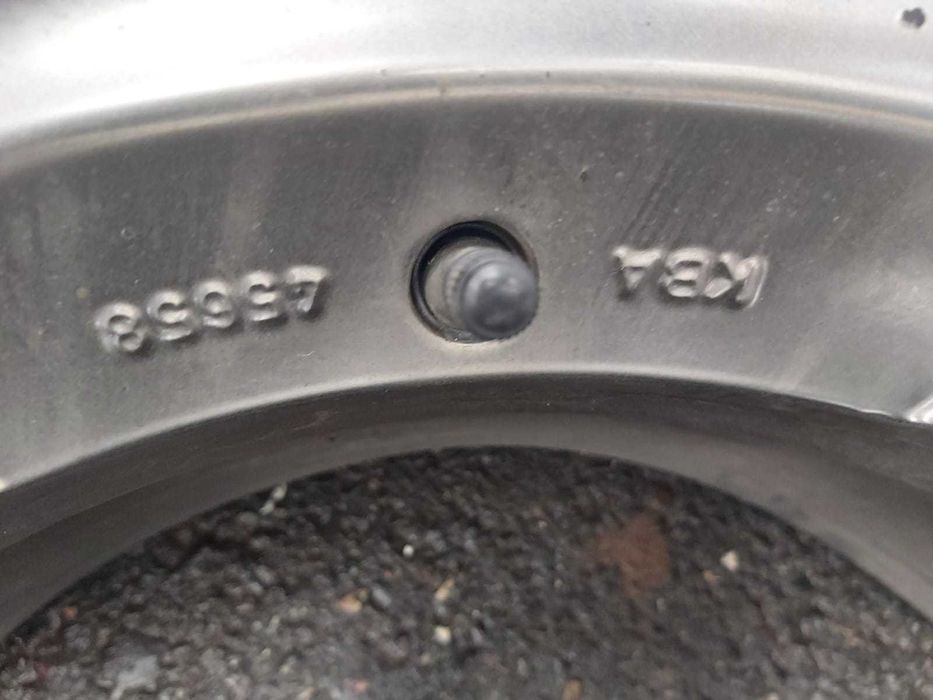 Dezent 17 jante si cauciuc