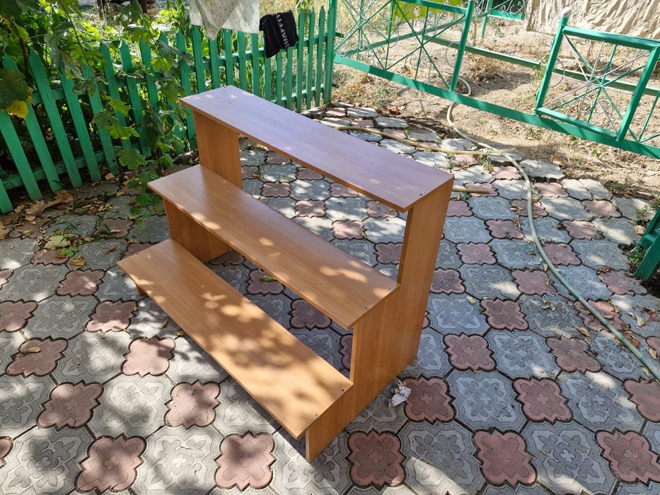 Подставка деревянная
