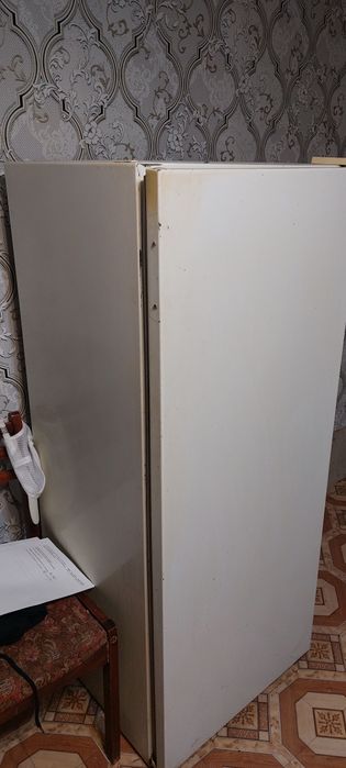 Холадилник бирюса 90годов