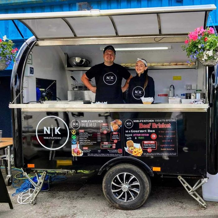 Trailer customizat pentru evenimente