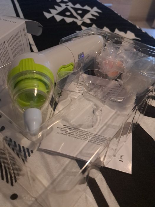 Детски уред за премахване на секрет от носа