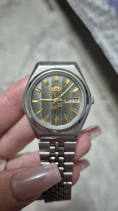 Продаются часы Orient