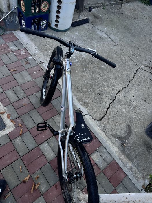 vand octane one zircus custom dirt