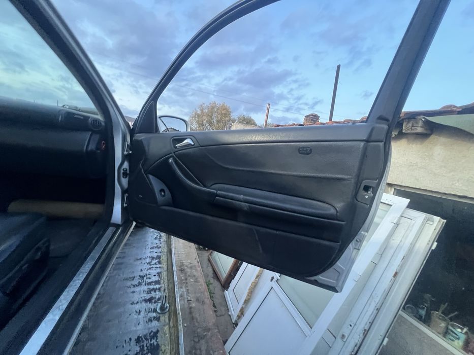 Mercedes Benz w203  за части
