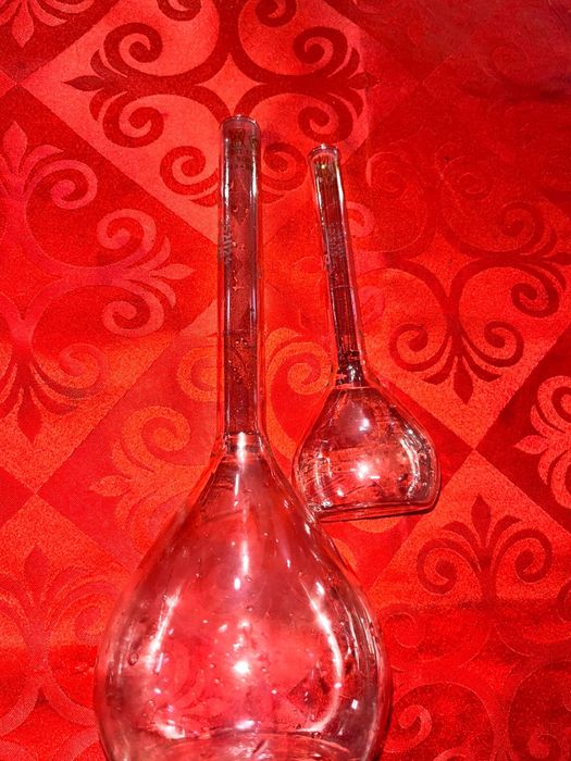 Продам лабораторные колбы