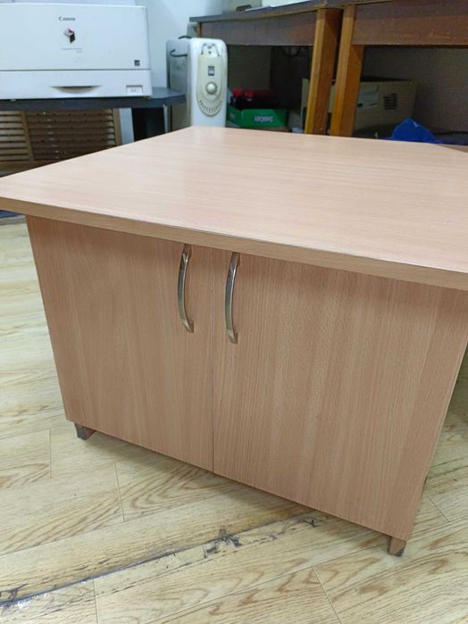 Тумбочка     б/у