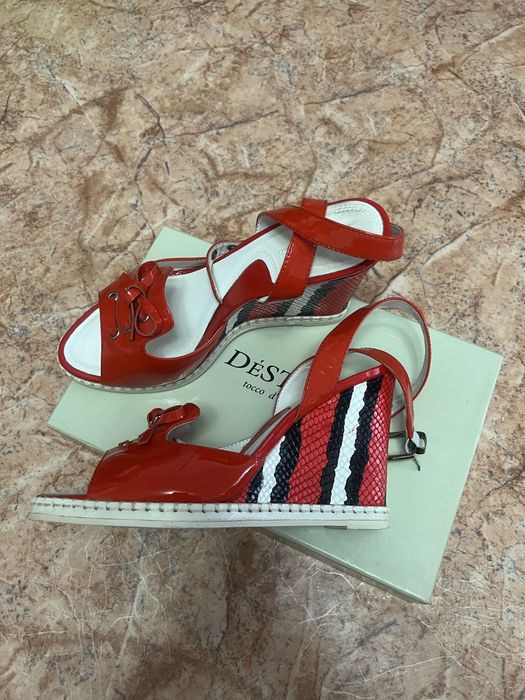 Обувь женская кожаная