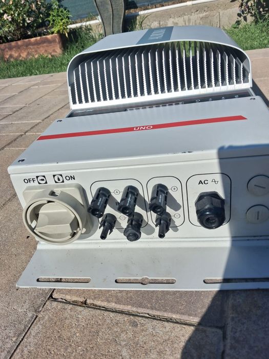Invertor solar ongrid Aurora 4, 5 kw cu