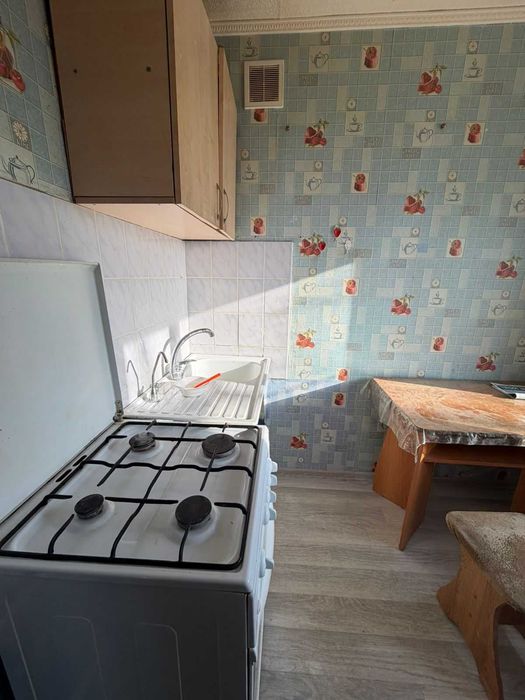 продам 1 комнатную квартиру