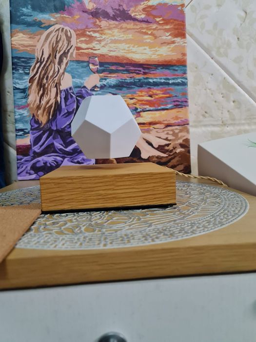 Цветочница на магните Интерьерная