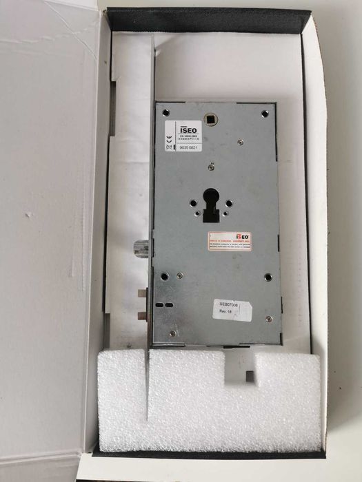 Електромеханична брава FIAM X1R - в отлично състояние