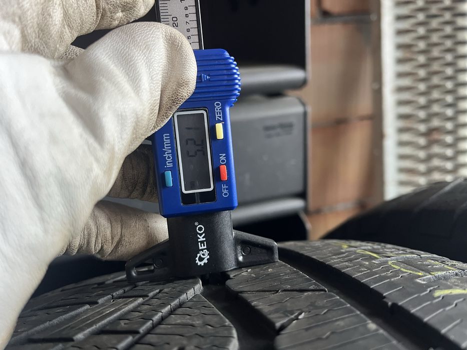 225/55 R17    de iarna M+S Michelin Barum