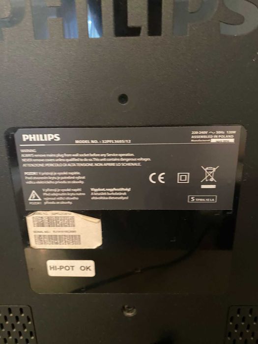 Продам телевизор Philips 32PFL3605/12, 32" (81 см)