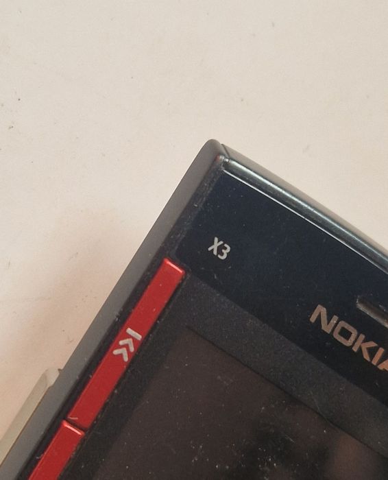 Telefon cu defect
