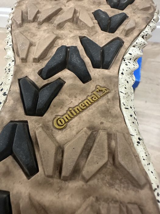 Кроссовки adidas