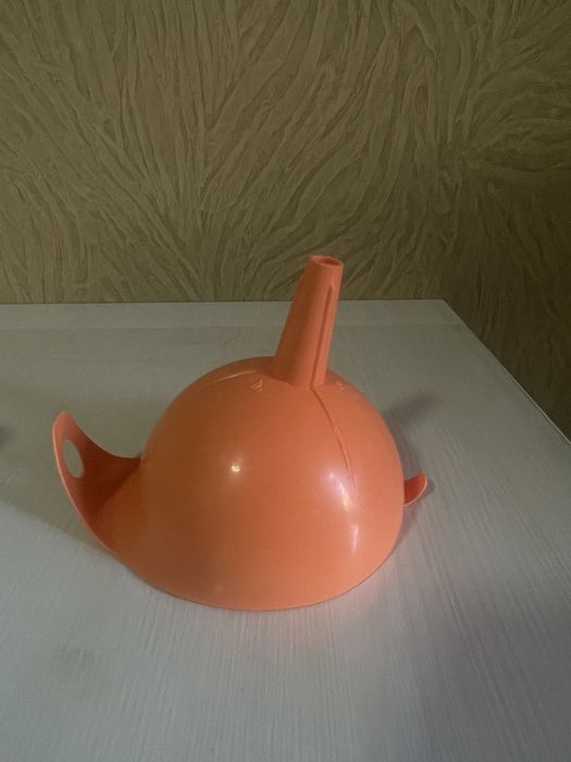 Продам посуду в отличном состоянии