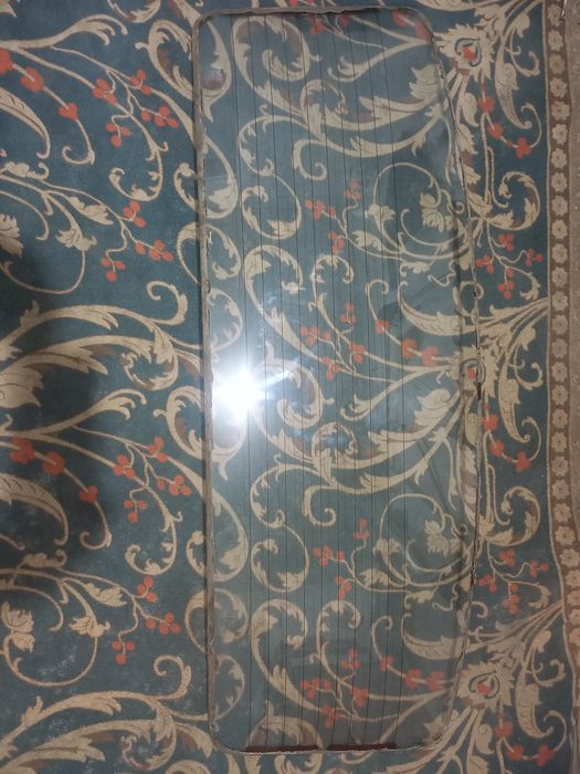 Лобовое стекло на авто