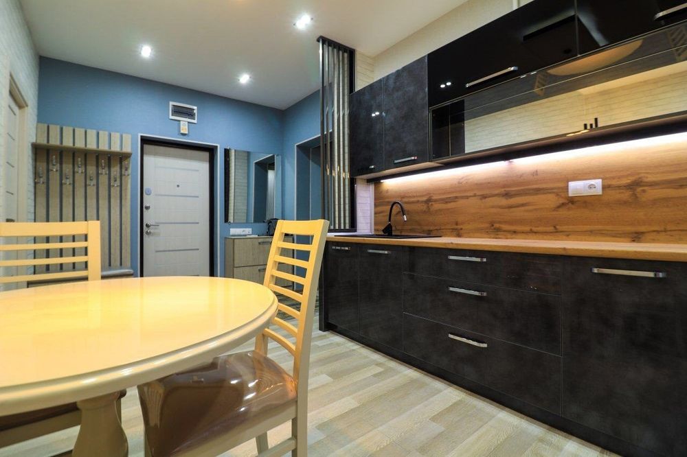 Кизларга, йигитларга, студентларга ойлик квартира бор