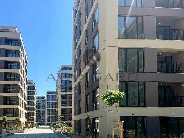 оф.25101 Просторен Тристаен / Тракия