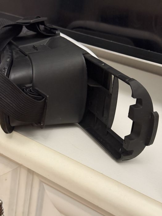 виртуалтные очки с отсеком под телефон