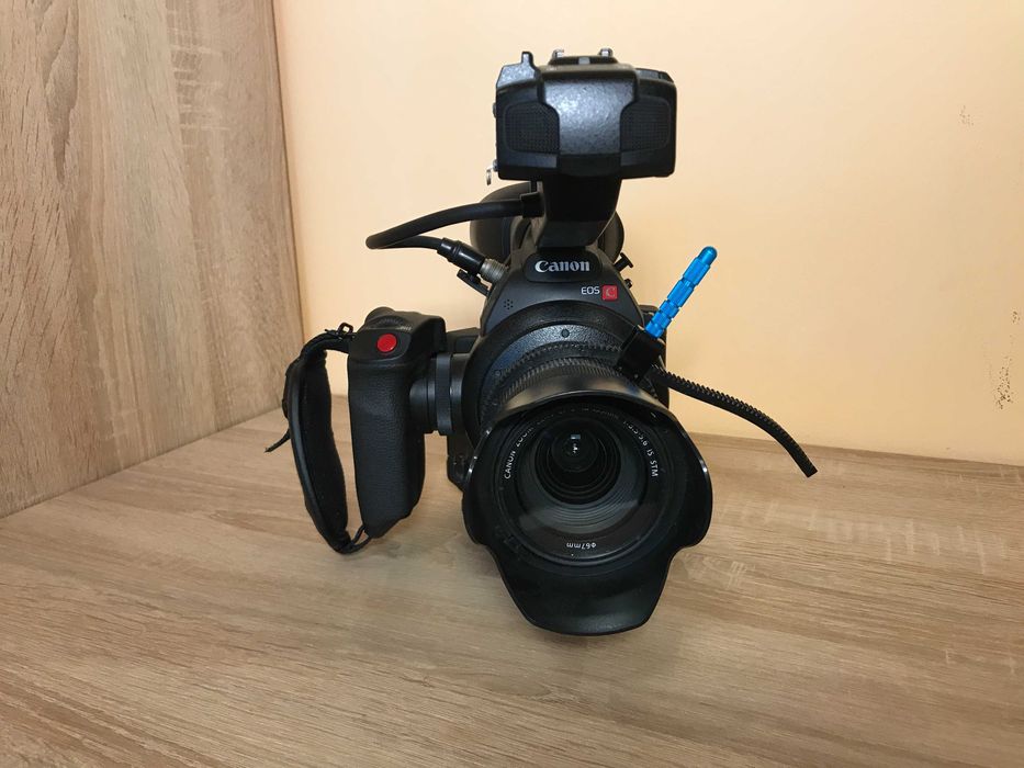 Canon C100 Mark 2 MKII
