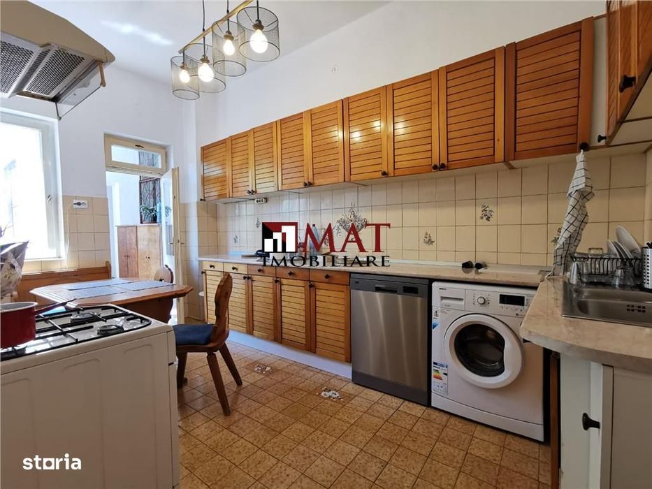 Apartament Ultracentral cu 5 Camere 160mp str Republicii