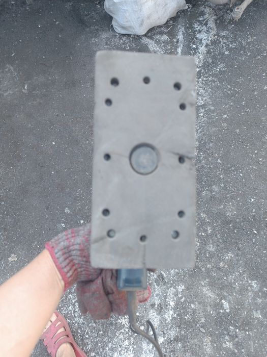 Шлифовальная машинка