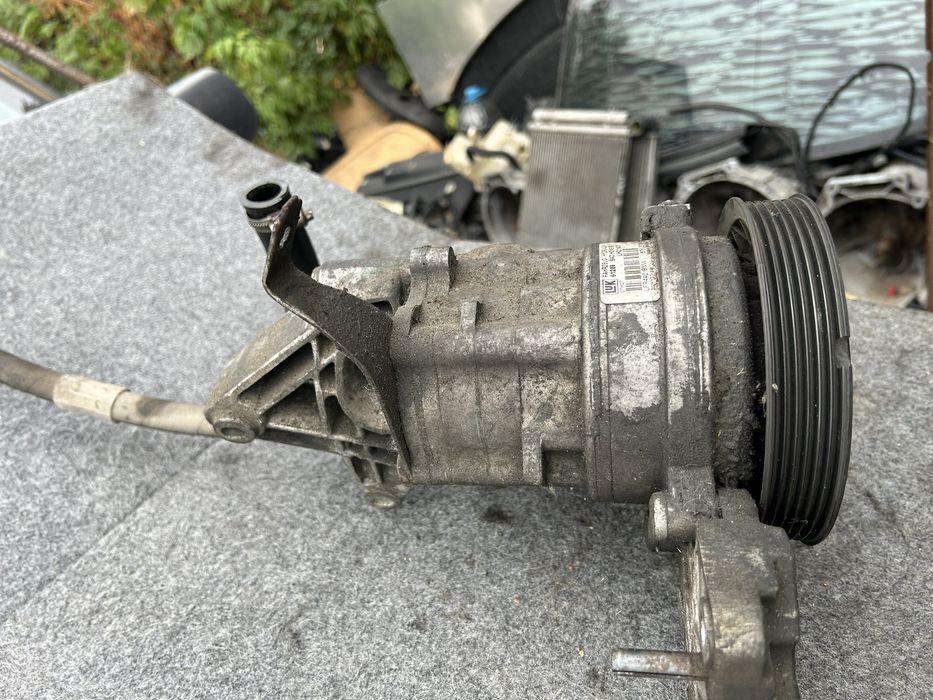 Хидравлична помпа LFR440 dinamyc drive BMW E65 231hp БМВ Е65 динамик