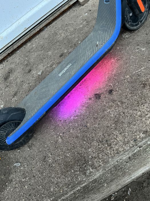 Vând trotinetă electrică pentru copii