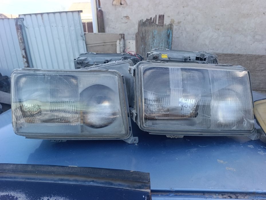 Фара мерседес 124,190