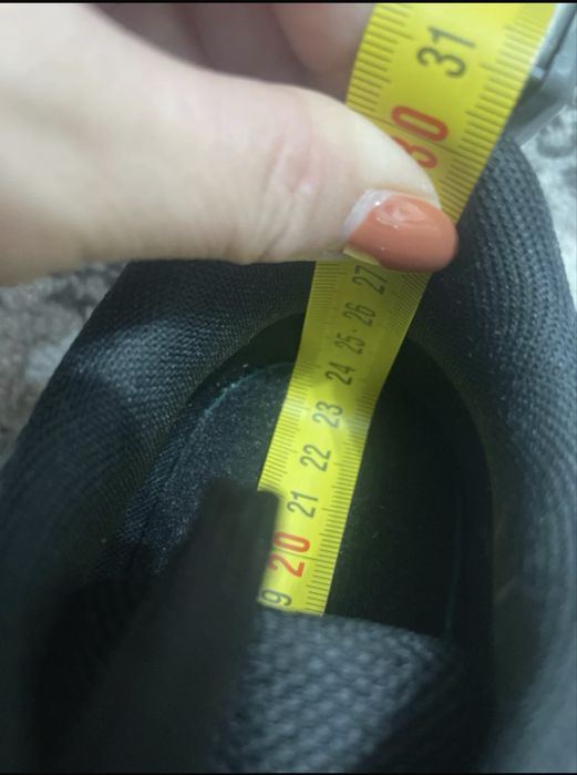 Ghete fotbal  Puma de baieti marimea 38,Noi