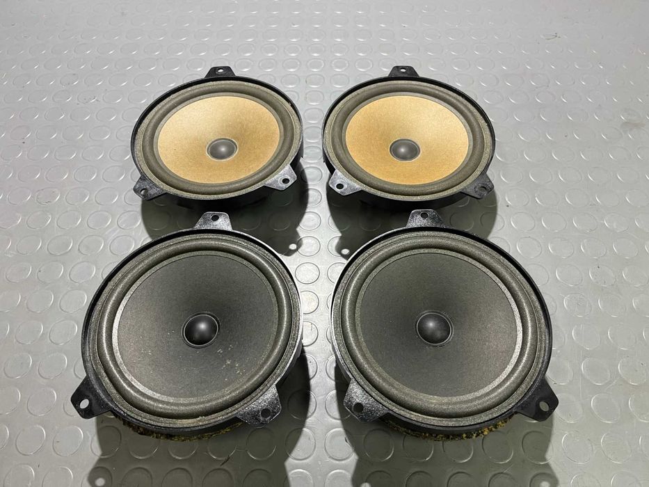 Oригиналните говорители за BMW E46 Седан