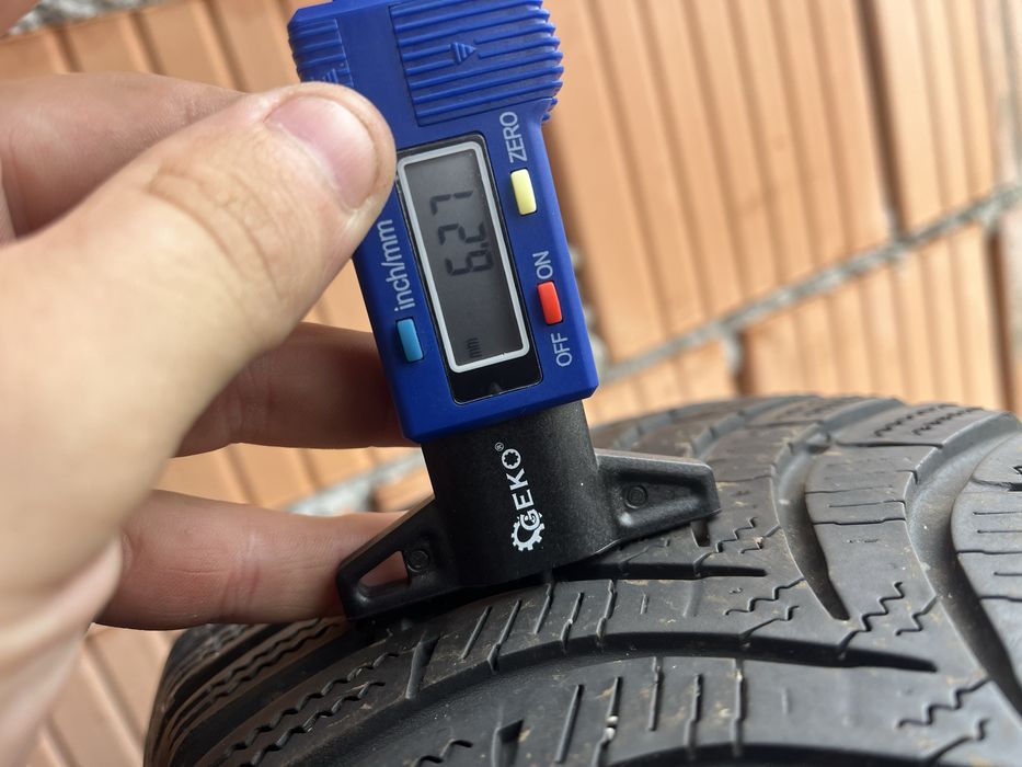 185/65 R15 de iarna M+S