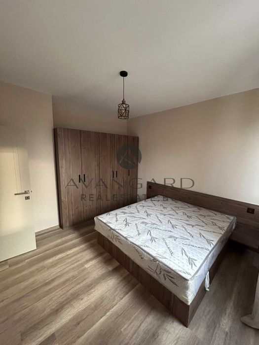 Продава се Тристаен апартамент в Пловдив, Кючук Париж - 64 кв.м за 1179 €/кв.м - Снимка #4