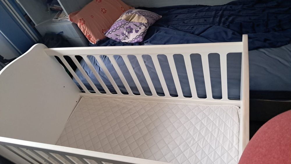 Pat bebeluși reglabil