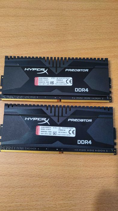 Ram 2x4 GB DDR4 HyperX Predator 3000 MHz.