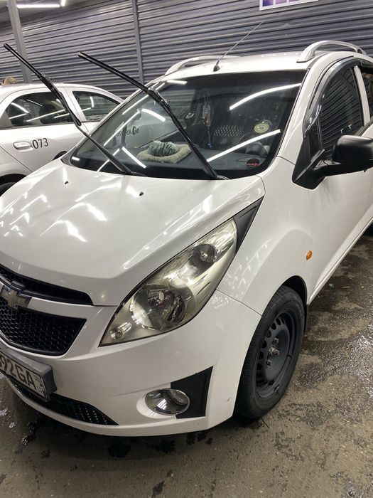 Spark 2010 yil 5200$ avtamat