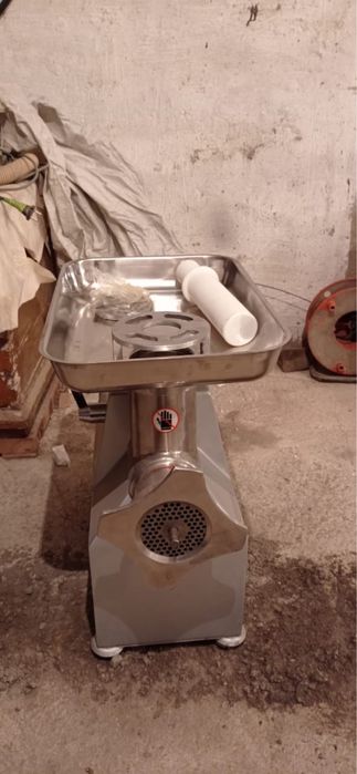 Мясорубка промышленая