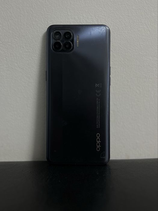 Сматрфон oppo на запчати