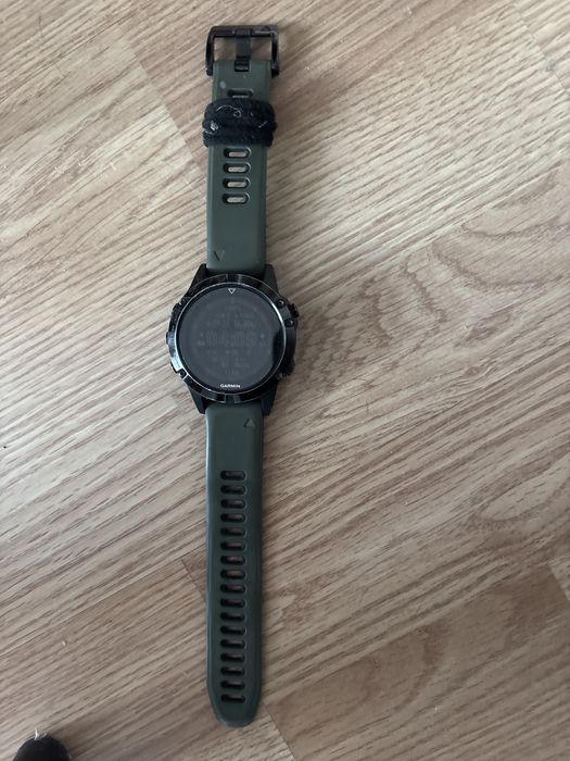 Часы Garmin fenix 5s